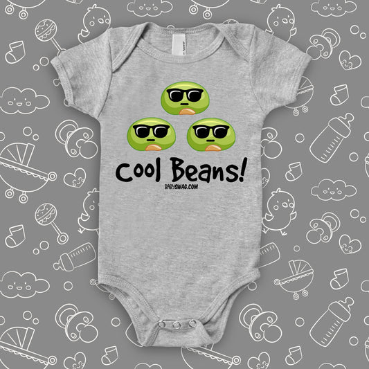 Grey cool baby onesie saying "Cool beans".