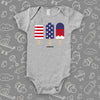 The "Independence Day Popsicle" cool baby onesies with three popsicles drawing in grey. 
