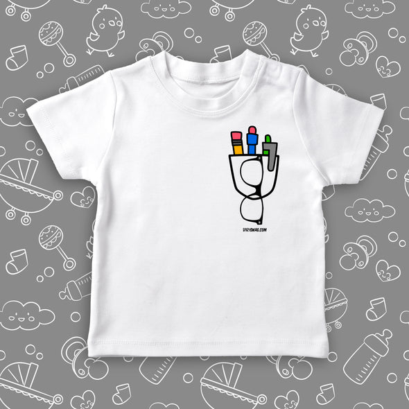 Kids learn so much while growing up. They are curious, they ask a million questions, and always want to show you what new they have learned. For our little nerdy ones, we have a super cute toddler shirt made of 100% organic cotton, so they can feel comfortable while learning about the world. 